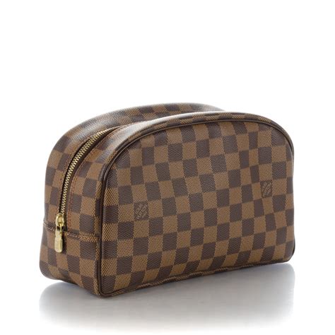 louis vuitton toiletry 25